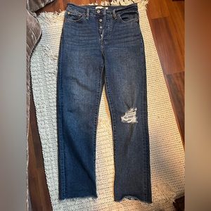 Levis Wedgie Straight Jeans